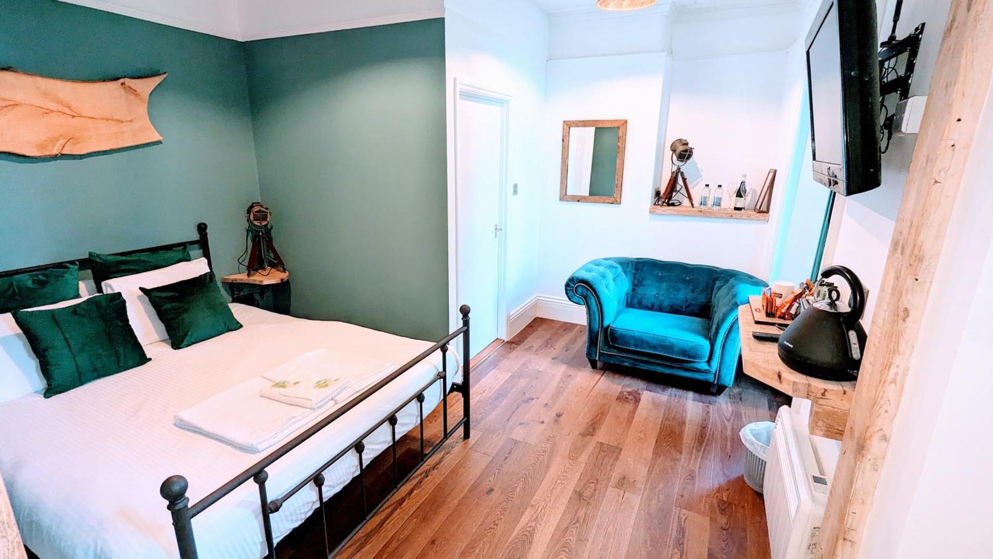 Wheal Tor Hotel & Glamping Лискерд Экстерьер фото