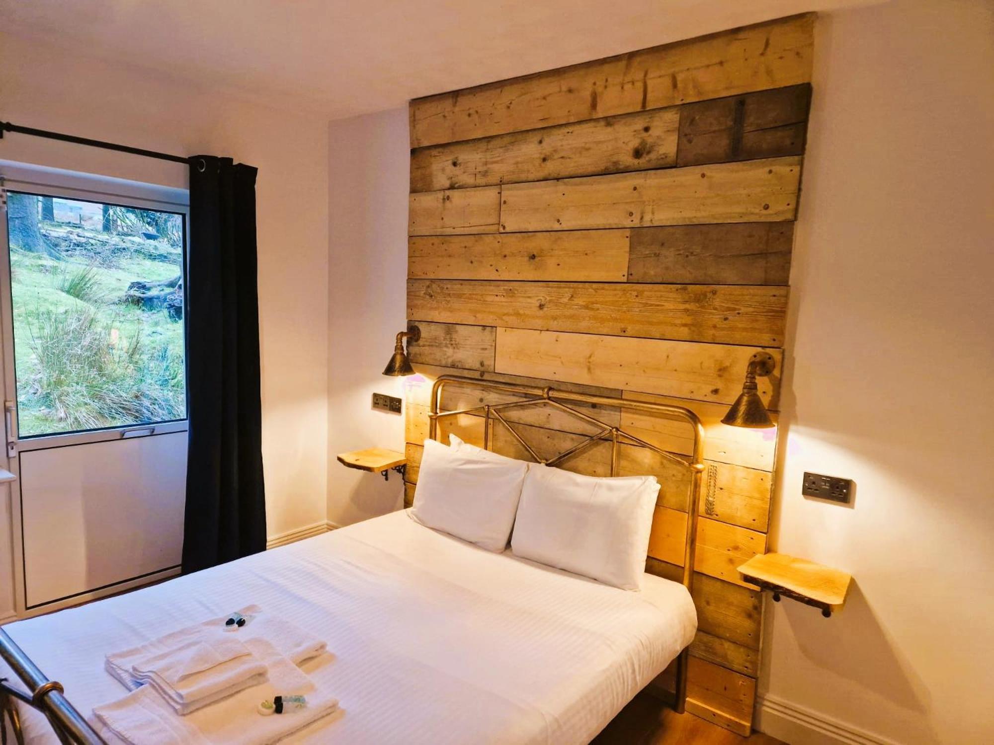 Wheal Tor Hotel & Glamping Лискерд Экстерьер фото