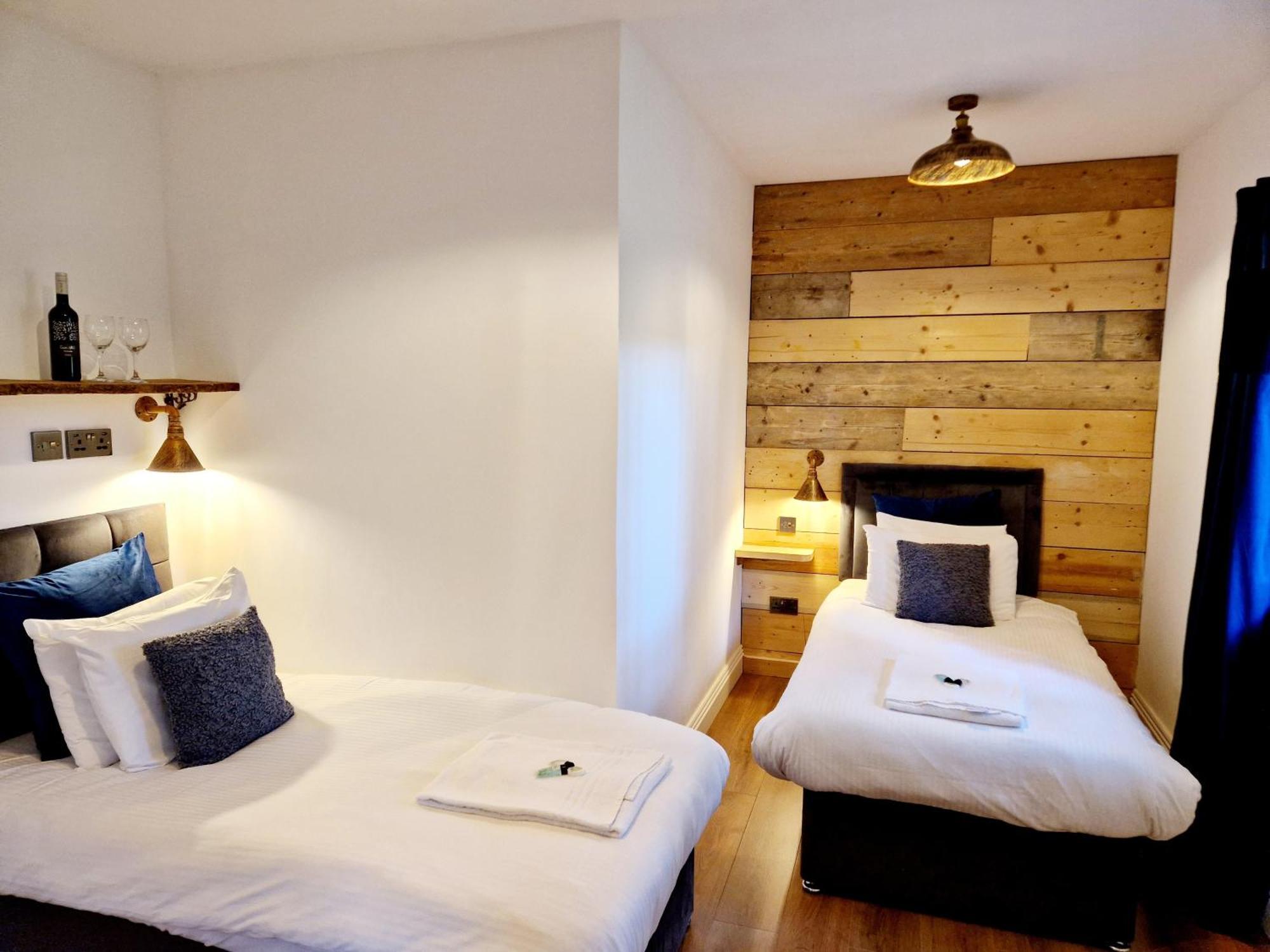 Wheal Tor Hotel & Glamping Лискерд Экстерьер фото