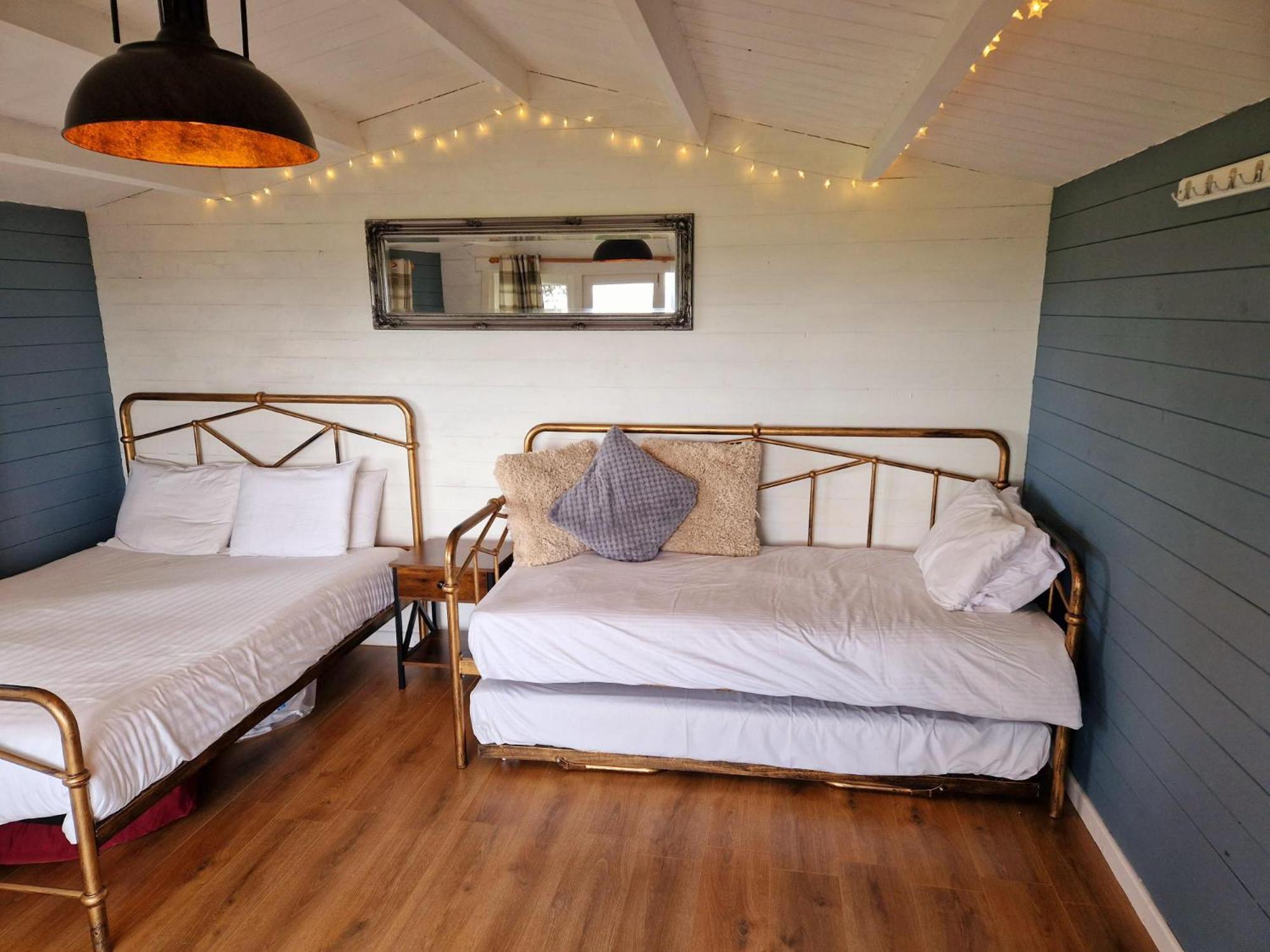 Wheal Tor Hotel & Glamping Лискерд Экстерьер фото